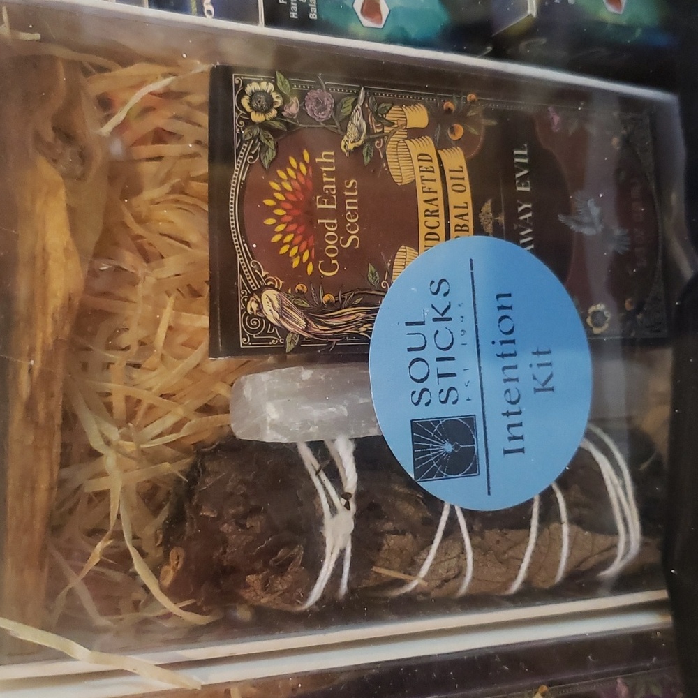 Intention kit Go Away Evil